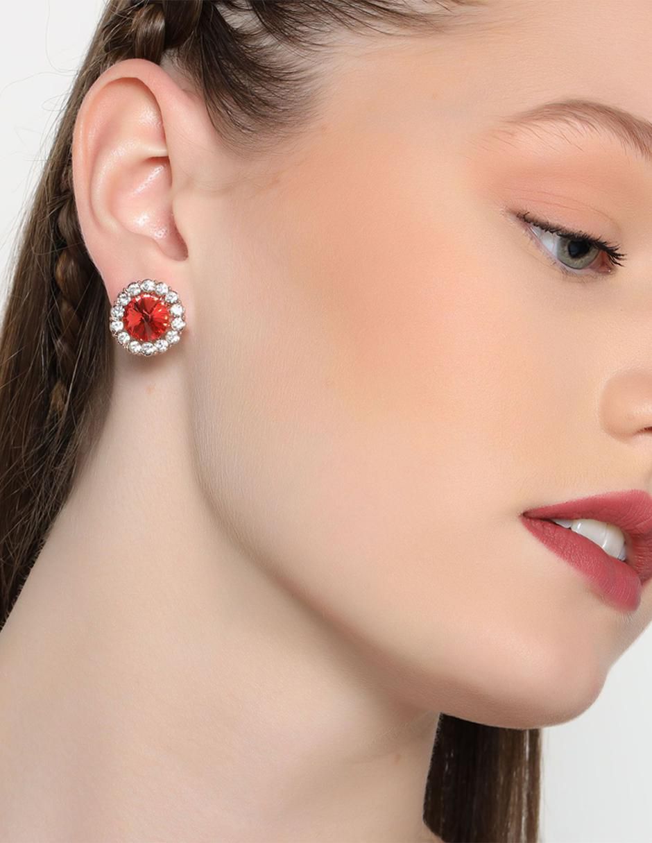 Aretes cortos circulares 18 K con acabado baño de oro rosa cristal 2