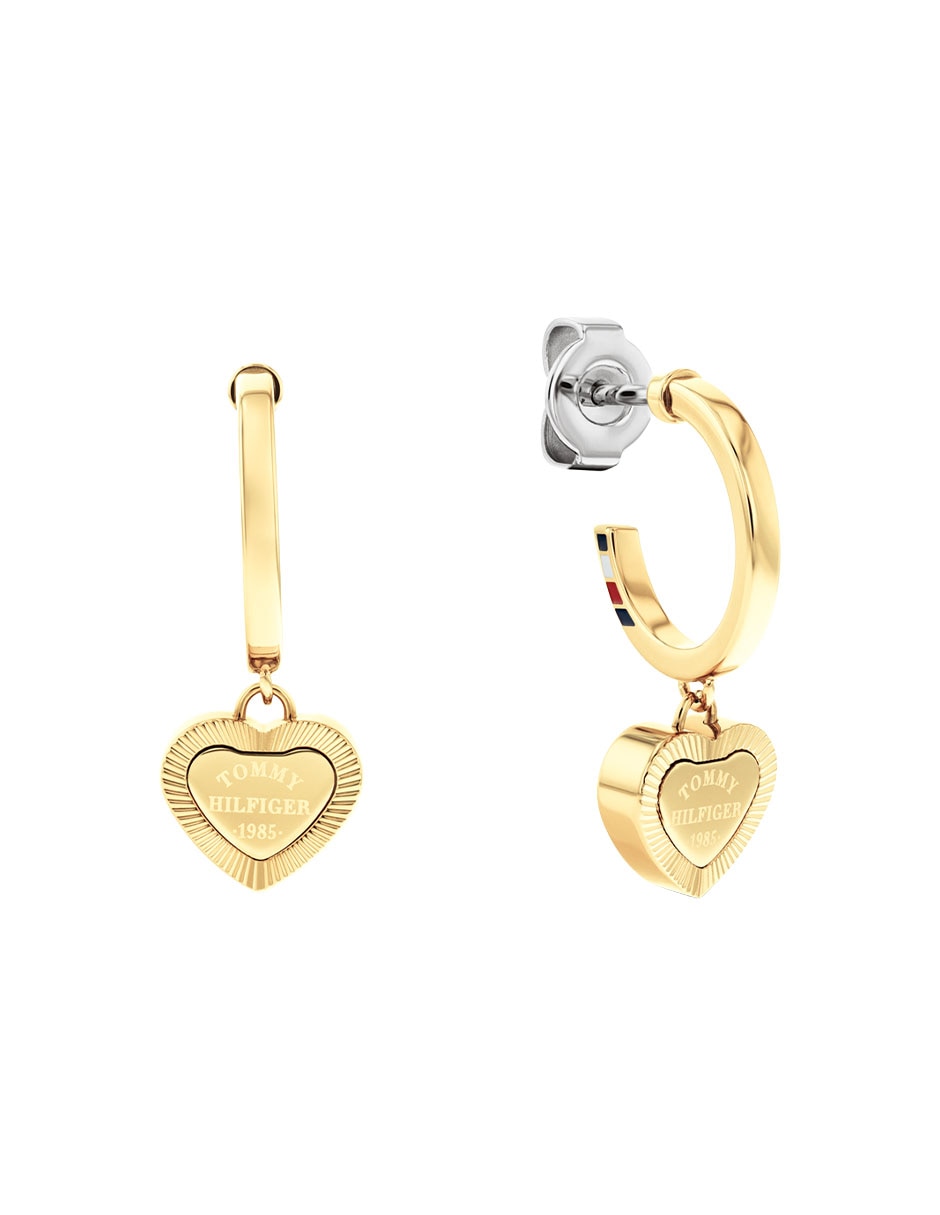 Aretes cortos de corazón Layered con acabado brillante