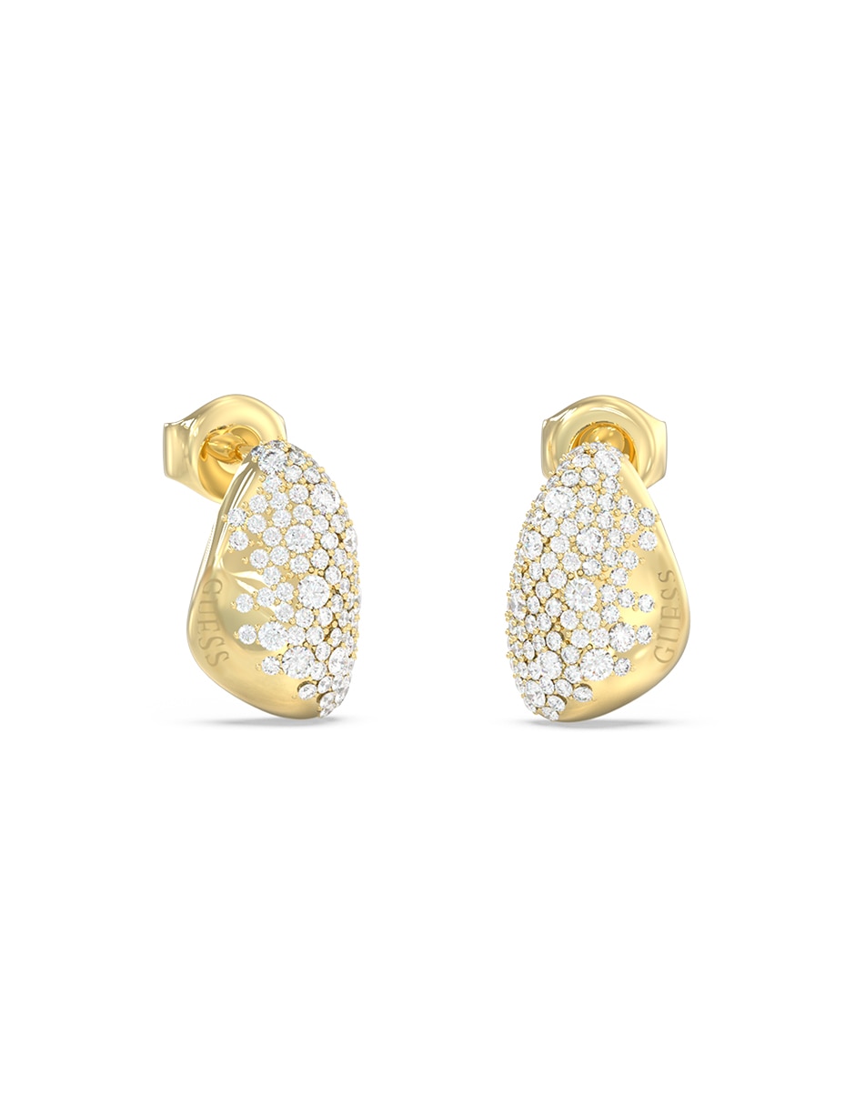 Aretes cortos de gota con acabado pavé circonita