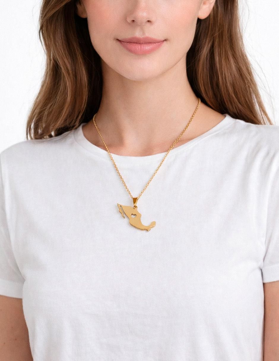 Collar con dije Ana Maria México 3